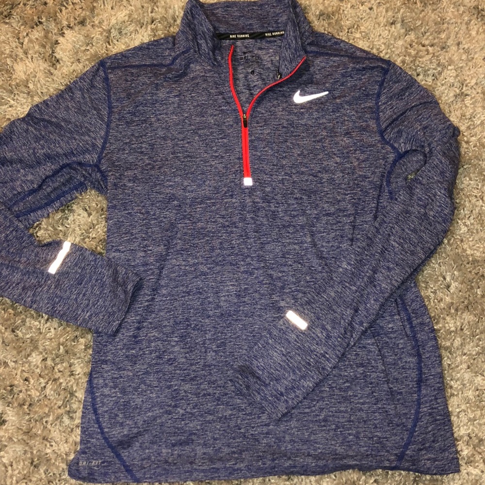 🧸Nike Pullover🧸